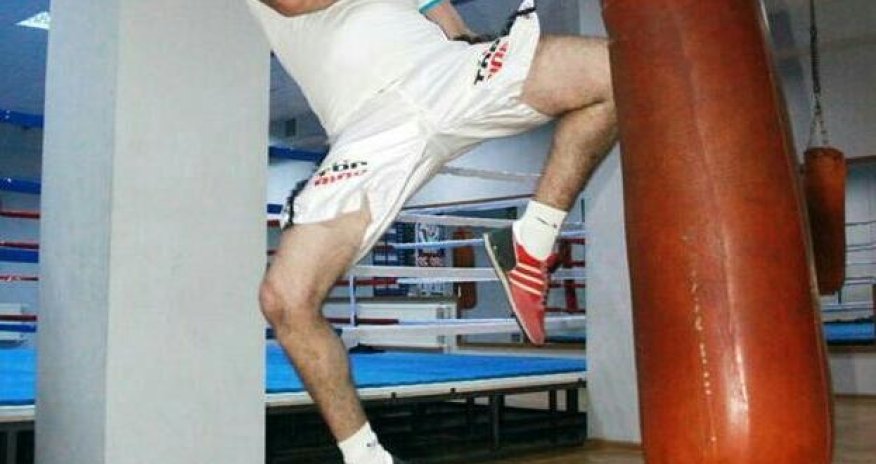 Həbs olunan dünya çempionumuzdan XƏBƏR VAR