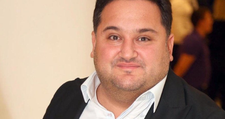 Murad Dadaşov “90ların fotosu”nu paylaşdı