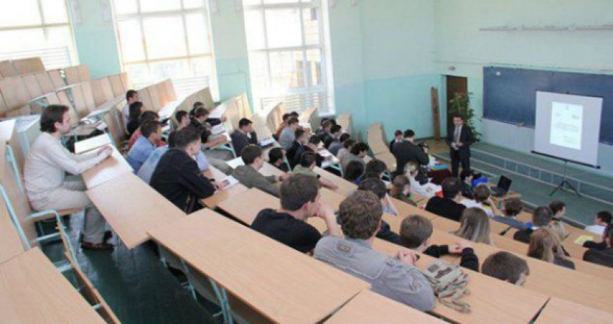 Bu müəllimlərin maaşı artırıldı