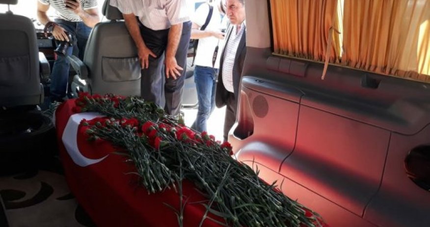 Etimad İsmayılov dəfn edildi - FOTOLAR
