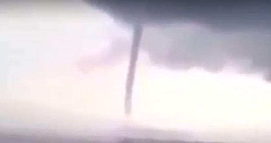 Xəzərdə nəhəng burulğan - VİDEO