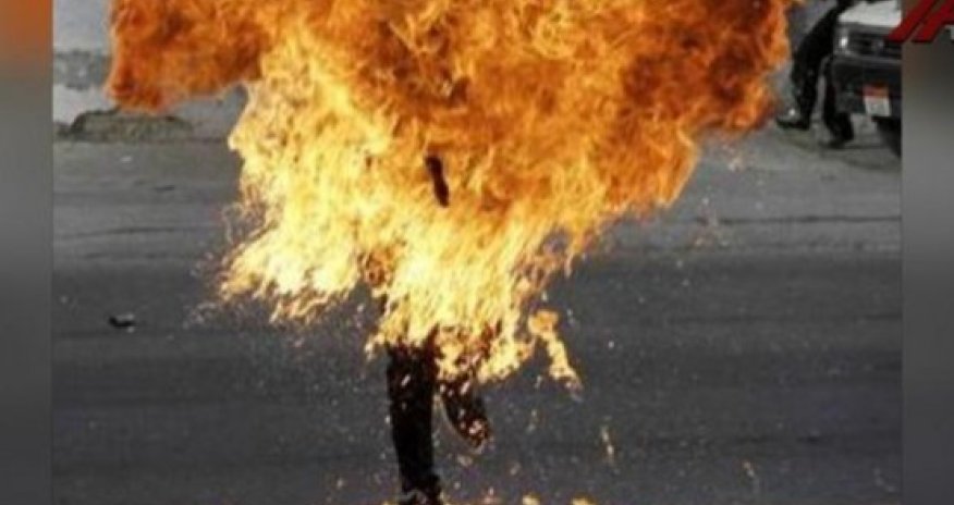 Yeznəsinin üzərinə benzin töküb yandırdı - Azərbaycanda DƏHŞƏT