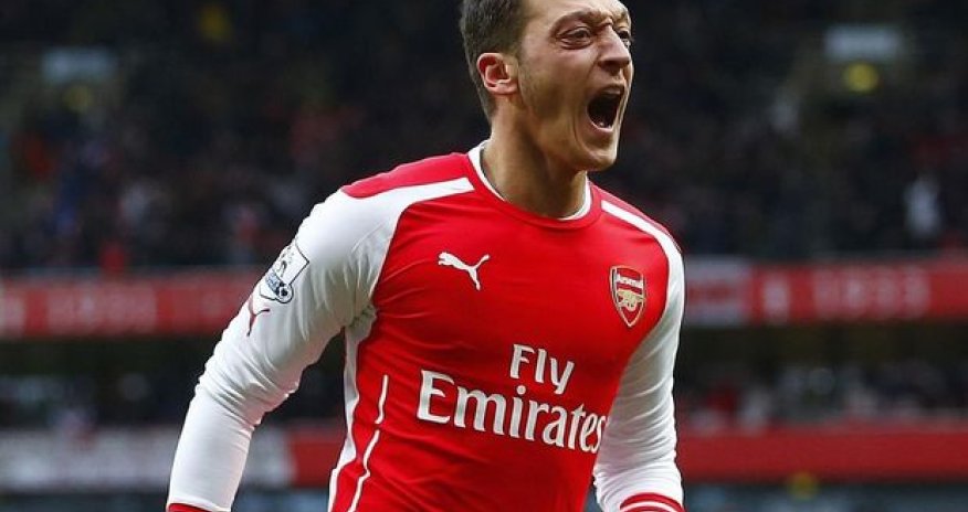 Bakıda Özilin forması üstündə dava düşdü