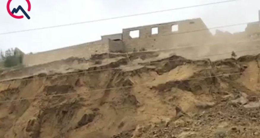 Sürüşmə hələ də davam edir - VİDEO