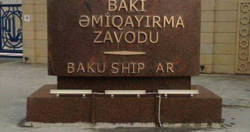 “Bakı Gəmiqayırma Zavodu” ilə bağlı qalmaqallı fotonun müəllifi məmur oğlu imiş - FOTO 
