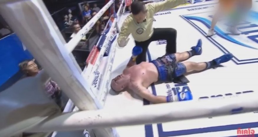 Yeddiqat dünya çempionu nokautla öldürüldü – Anbaan video