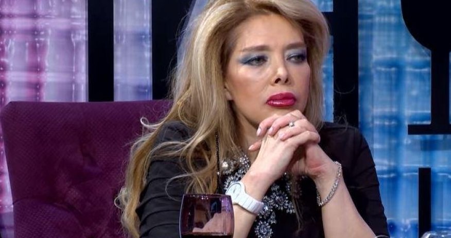 “O deputatın savadı yoxdur, himnimizdə eşələnir” - Rəşid Behbudovun qızı sərt danışdı