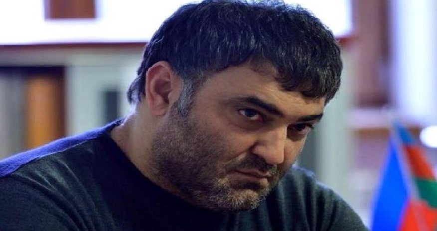 Məktəb direktorunun qohumları tanınmış aktyora hücum etdi – Foto