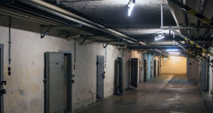 Məxfi həbsxana: işgəncə ilə öldürülənlərin qanı su yerinə axır - VİDEO