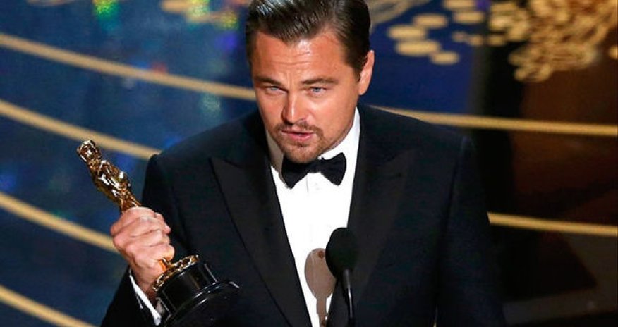 DiKaprio “Oskar”ı geri qaytardı