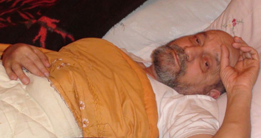 Əməliyyat olunan Ramiz Əzizbəylinin vəziyyəti necədir? - Qızından açıqlama