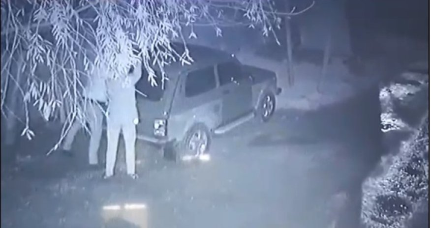 Bakıda peyda olan bu iki nəfər gecələr maşınları belə yarır - VİDEO