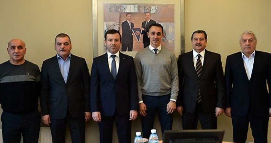 AFFA milli komandaya baş məşqçi təyin etdi