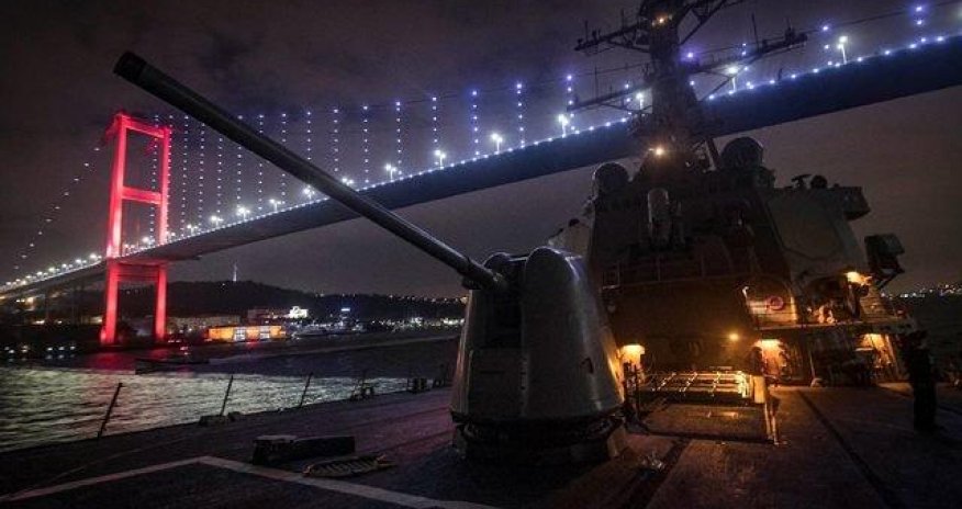 İstanbul Boğazı vahimə içində: ABŞ-ın savaş gəmiləri və Rusiya... - FOTOLAR