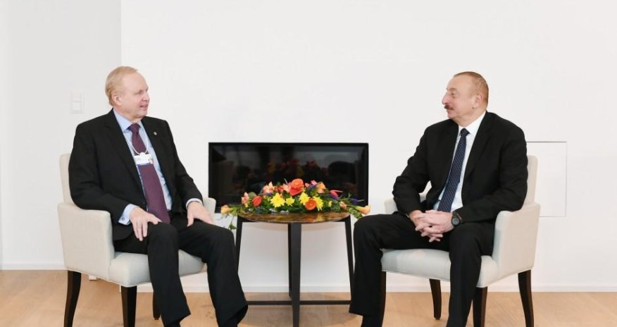 Azerbaijani president meets BP CEO