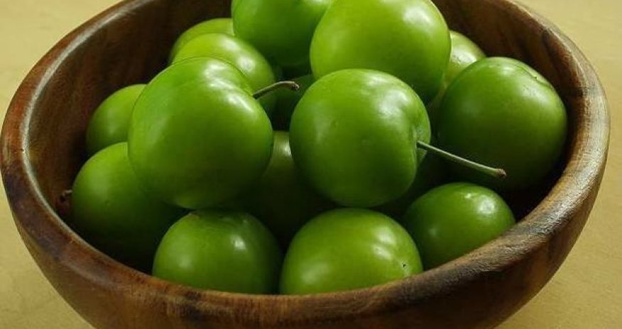 В Азербайджане алыча продается по фантастической цене - ВИДЕО