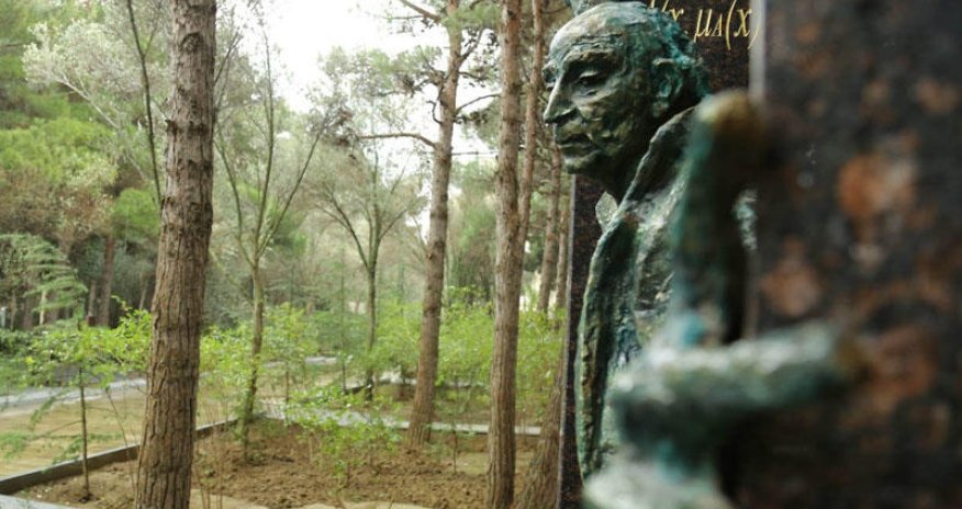 Lütfi Zadənin anadan olmasından 98 il ötür