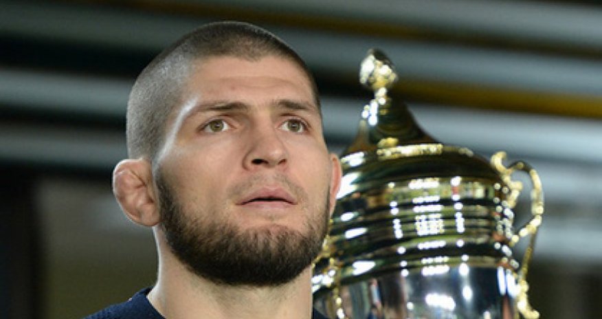 UFC уличили в желании передать Макгрегору пояс Нурмагомедова