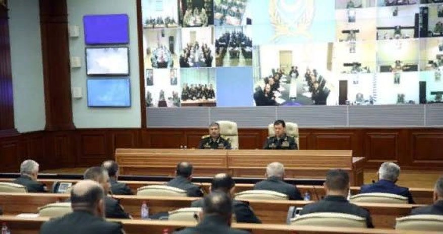 Zakir Həsənov generalları yığdı