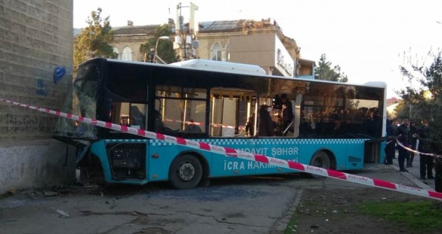 SON DƏQİQƏ! Sumqayıtda dəhşətli avtobus qəzası! 20-dən çox yaralı… – VİDEO – FOTOLAR