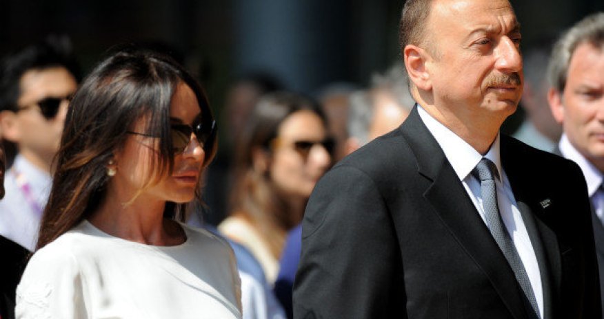 Prezident və birinci xanım Xocalı yürüşündə