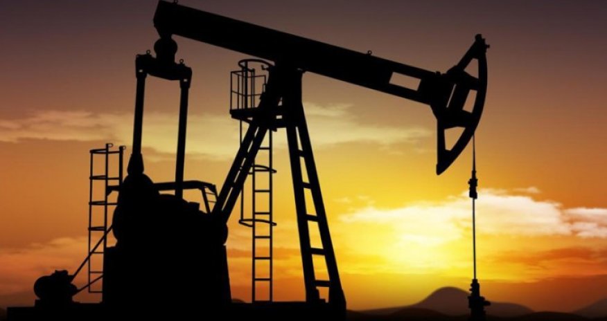 Азербайджанская нефть незначительно упала в цене