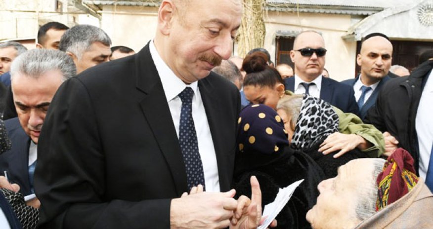 Prezidentin əlbəəl aldığı məktublarda nə yazılıb?