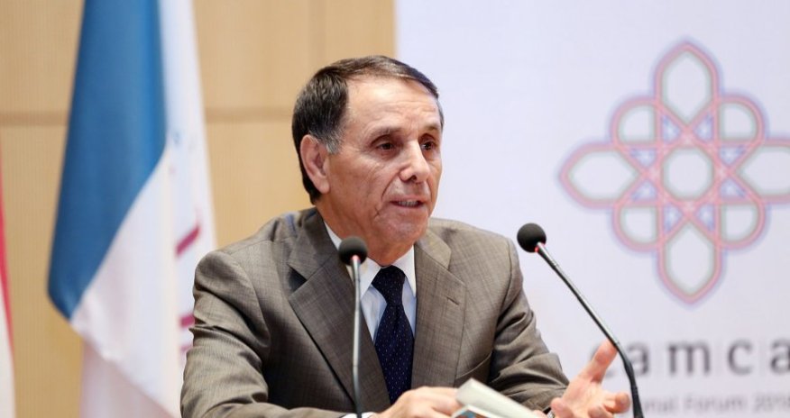 В Азербайджане на дороги было выделено 1,7 млрд манатов