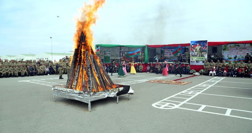 Министр обороны принял участие в дне «Открытых дверей» - ВИДЕО