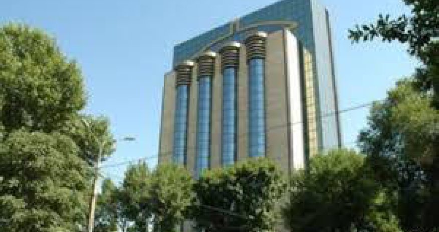 Uzbek Central Bank suspends nine commercial banks
