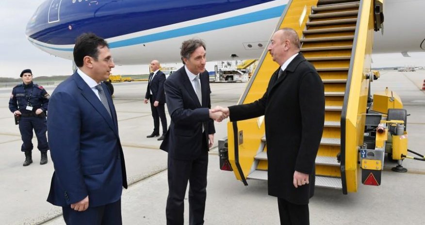 Azerbaijani president arrives in Austria for working visit