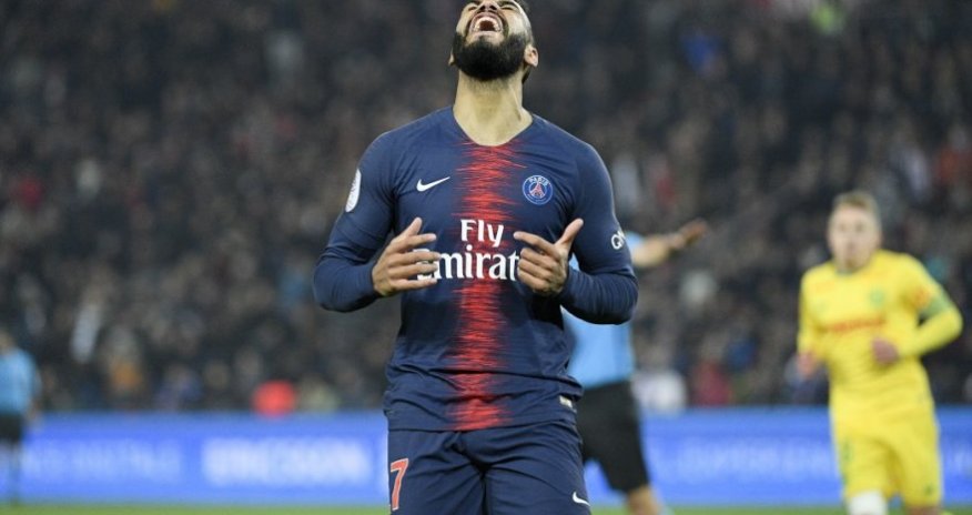 Форвард «ПСЖ» стал автором «промаха века» - ВИДЕО