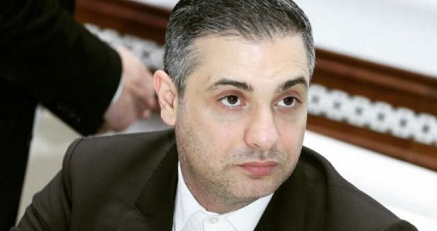 Rüfət Axundova efir qadağası qoyuldu - Efirdə söyüşlə mahnı ifa etdiyi üçün