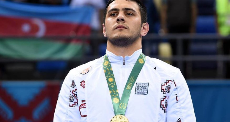 Azərbaycanın daha bir güləşçisi erməni rəqibini məğlub edib - FOTO