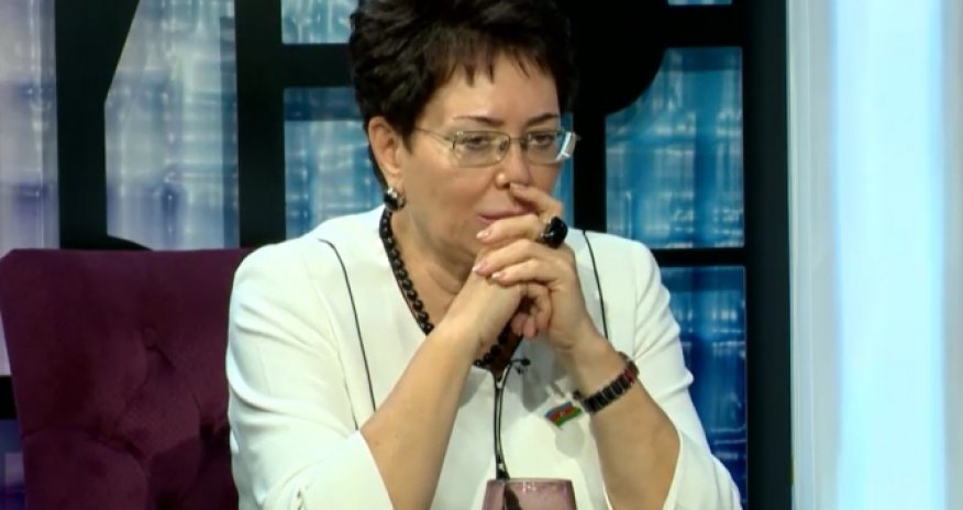 Elmira Axundova etiraf etdi: 