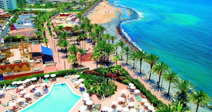 Беглый преступник устал жить на курорте и попросился в тюрьму