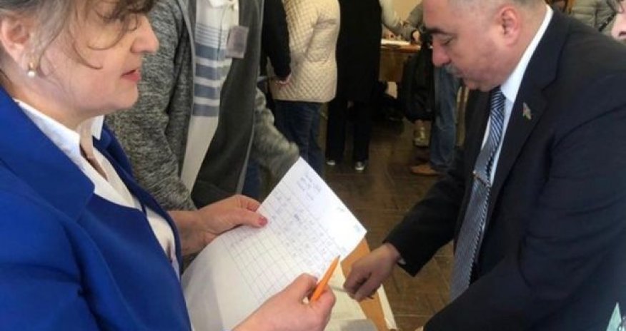 Азербайджанский депутат о своем участии в украинских выборах