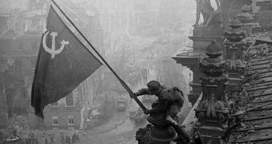 Tarixin gizlinləri – Rus zabit Berlinə bayraq sancan Məmmədovu niyə güllələdi? – VİDEO