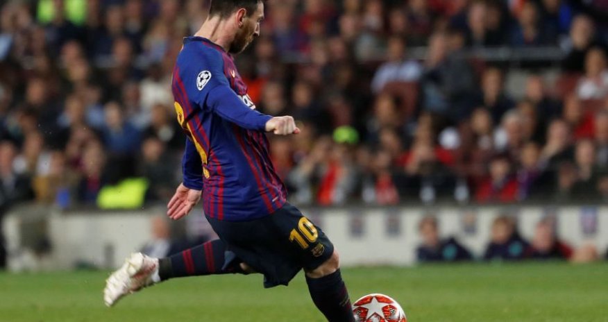 Messi cərimə zərbəsi vurarkən hakimi aldadıb 