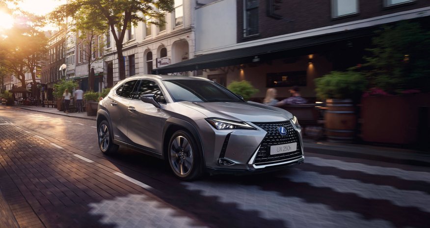 Новый Lexus UX уже в Азербайджане - ФОТО