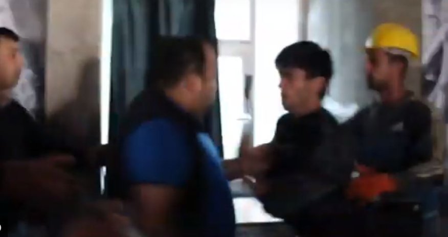 Bakının mərkəzində dava: Aləm bir-birinə dəydi - VİDEO