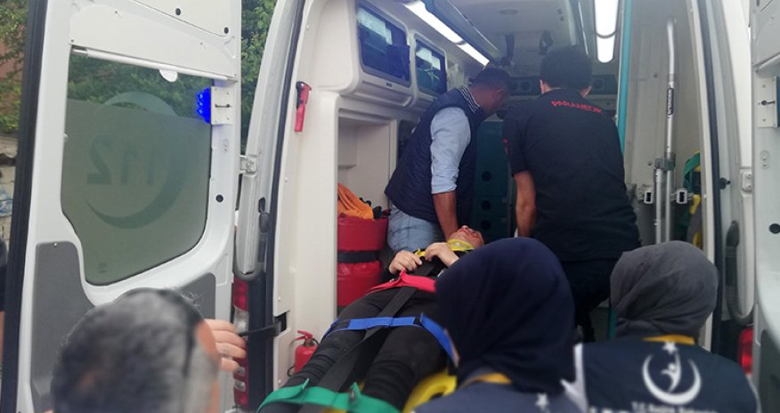 В Стамбуле автохулиган сбил 7 школьников