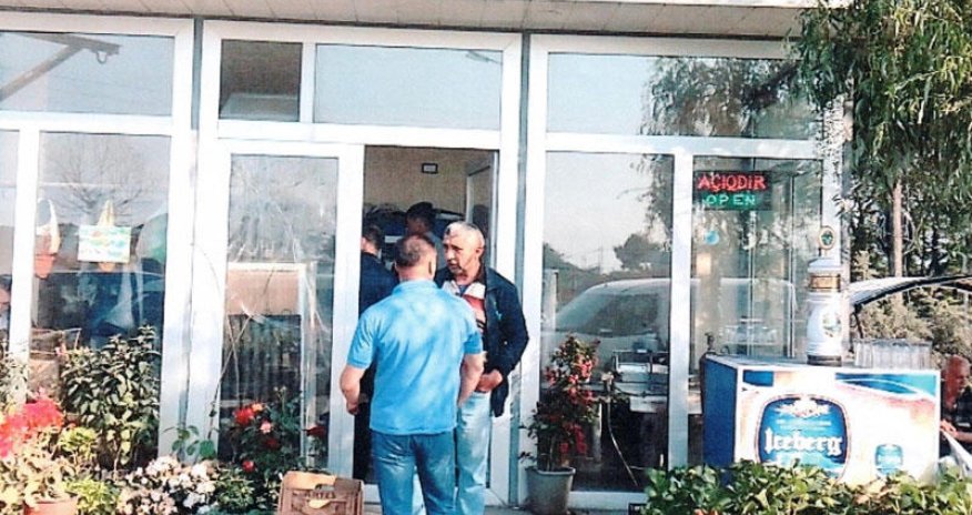 Gül mağazasında 100 kiloqram yararsız ət aşkarlandı - FOTO