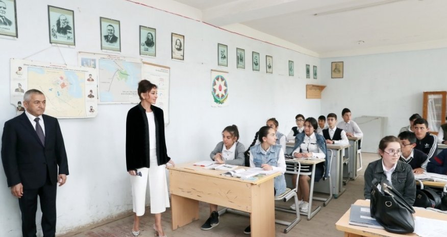 Azərbaycanın Birinci vitse-prezident Bakının Kürdəxanı qəsəbəsində olub