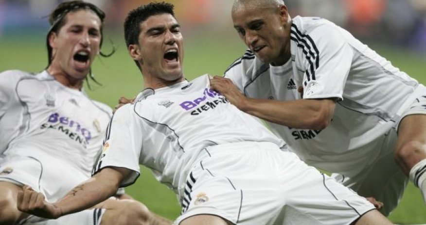 Futbol dünyası yasda: məşhur futbolçu öldü -Fotolar