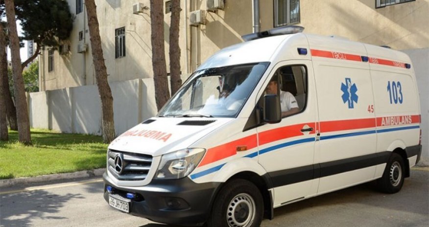 В Баку три человека получили солнечный удар