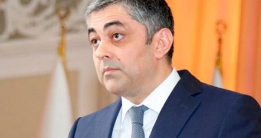 Nazirlikdə nə baş verir? – Sensasion manipulyasiya