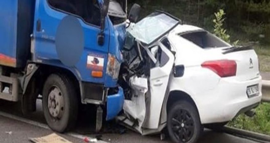 Məşhur müğənni ağır yol qəzası keçirdi - FOTO