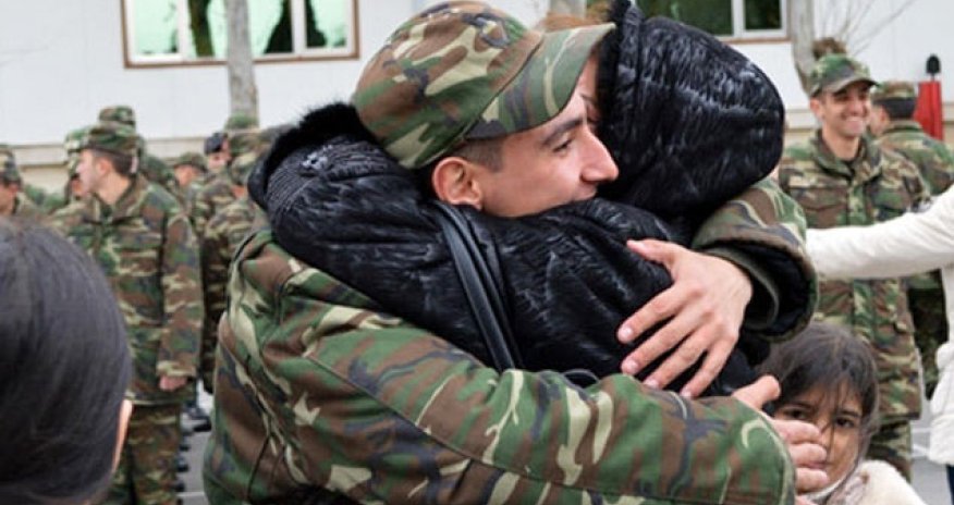 Əsgər analarına şad xəbər