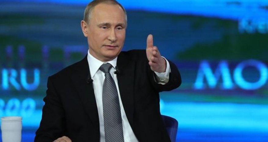 Canlı yayımda ŞOK: Putin kiber hücuma məruz qaldı